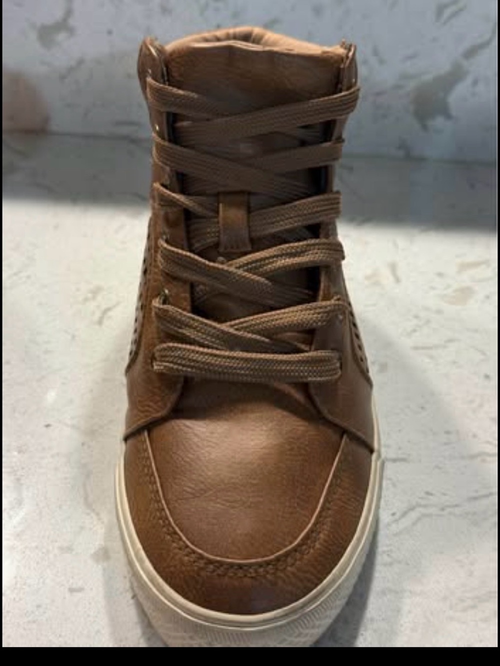 Arizona Chios high top sneakers